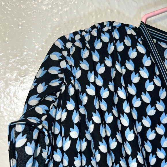 Max Studio Print MIDI Dress with All Over Tulip Pattern Women Size Small POCKETS - Picture 10 of 12